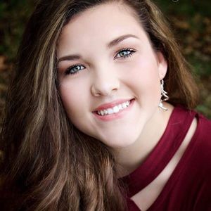 Meet your Posher, Raegan